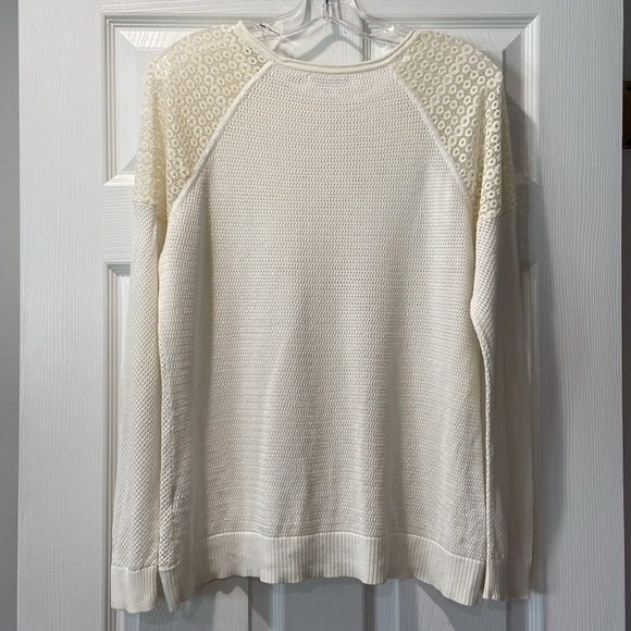 Calvin Klein Cream Top. Size S - Picture 3 of 5
